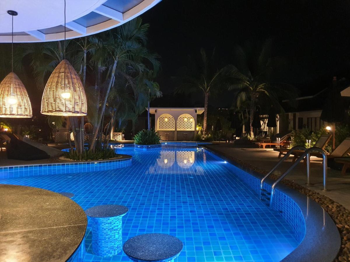 Blu Pine Villa & Pool Access - Sha Plus Phuket Ngoại thất bức ảnh